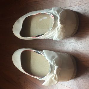 UGG Shoes - Ugh flats with lamb fur lining UGG Shoes - Ugh flats with lamb fur lining